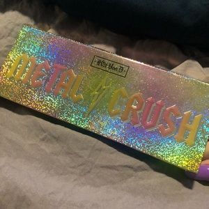 Kat Von D highlighter